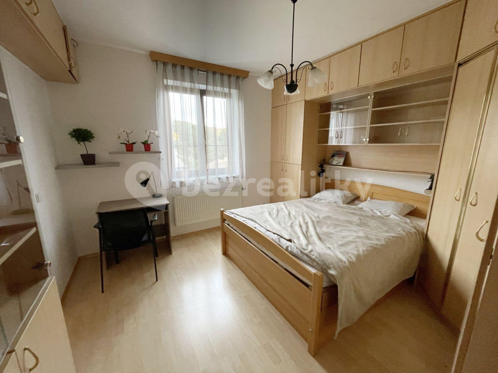 Pronájem bytu 4+kk 112 m², na staré cestě, Praha, Praha