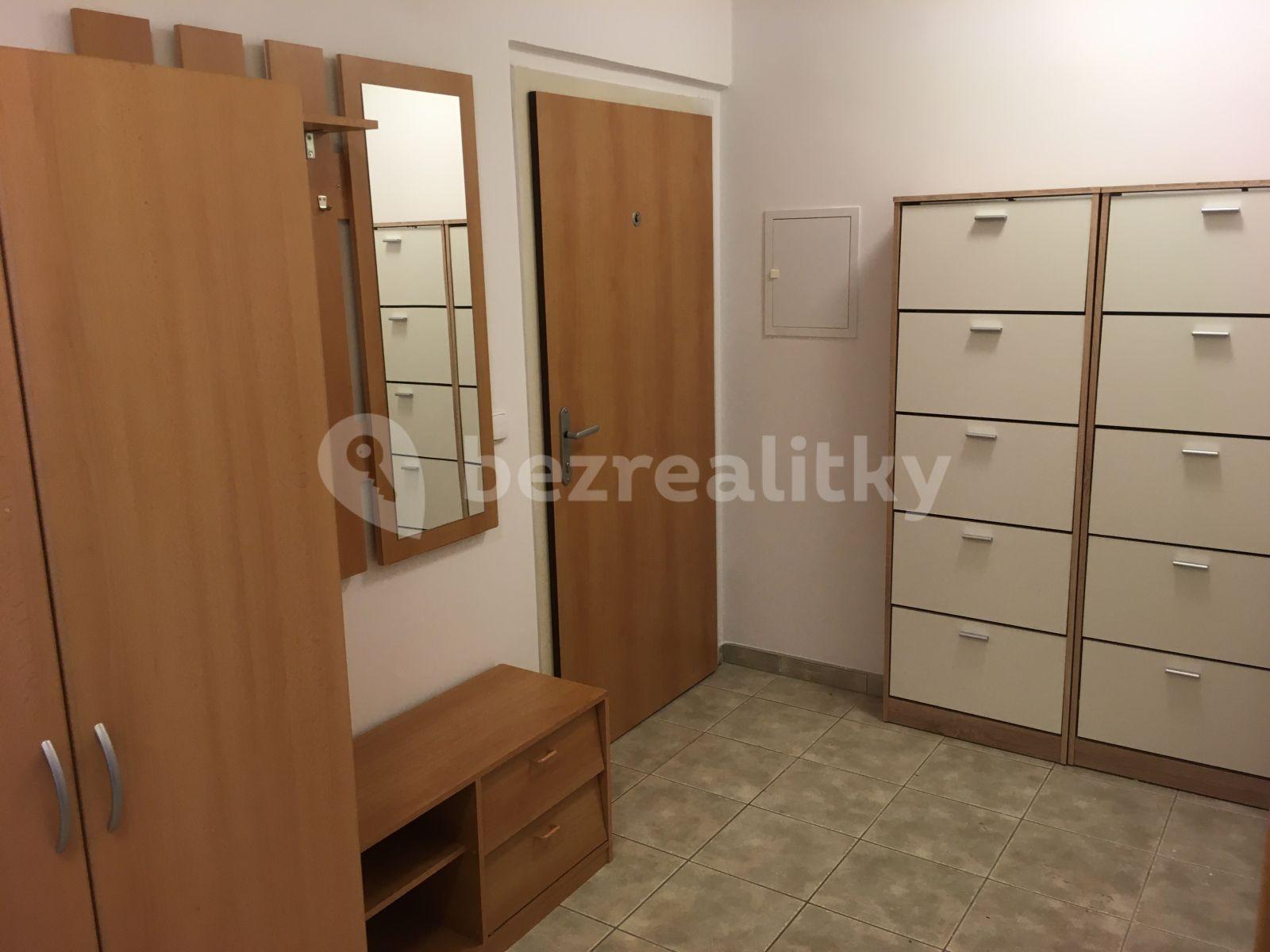 Pronájem bytu 3+kk 65 m², Rostovská, Praha, Praha