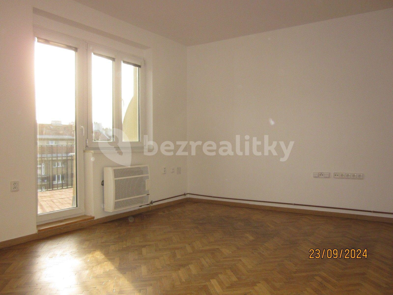 Pronájem bytu Garsoniéra 39 m², 5. května, Praha, Praha