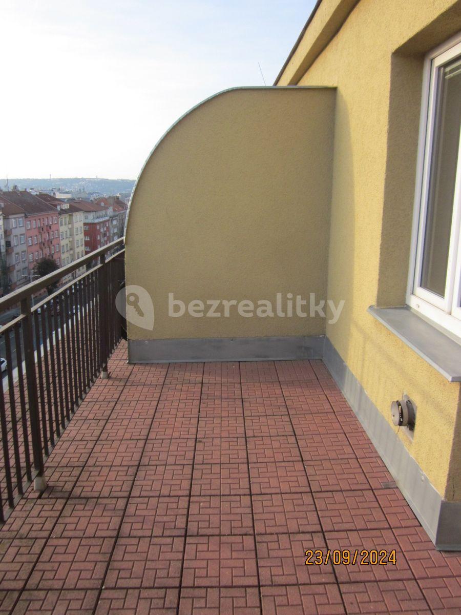 Pronájem bytu Garsoniéra 39 m², 5. května, Praha, Praha