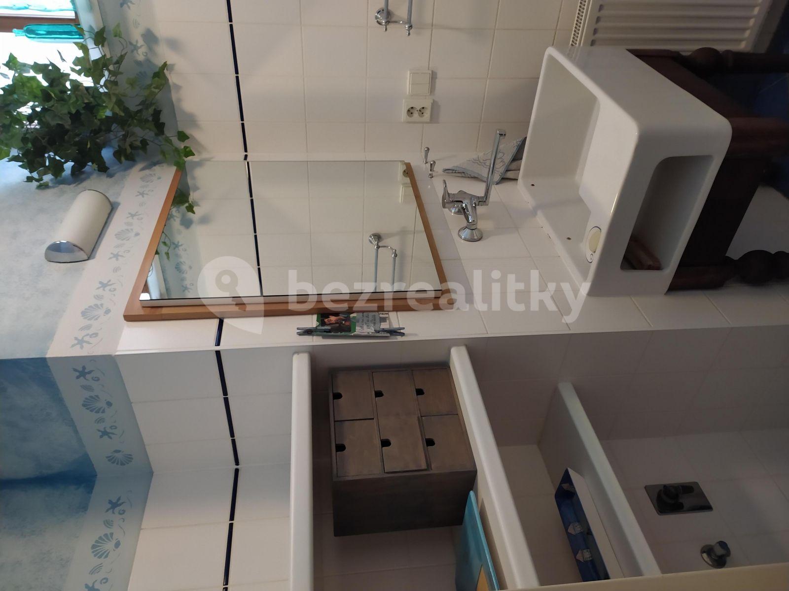 Pronájem bytu 2+kk 76 m², Šebelova, Bílovice nad Svitavou, Jihomoravský kraj