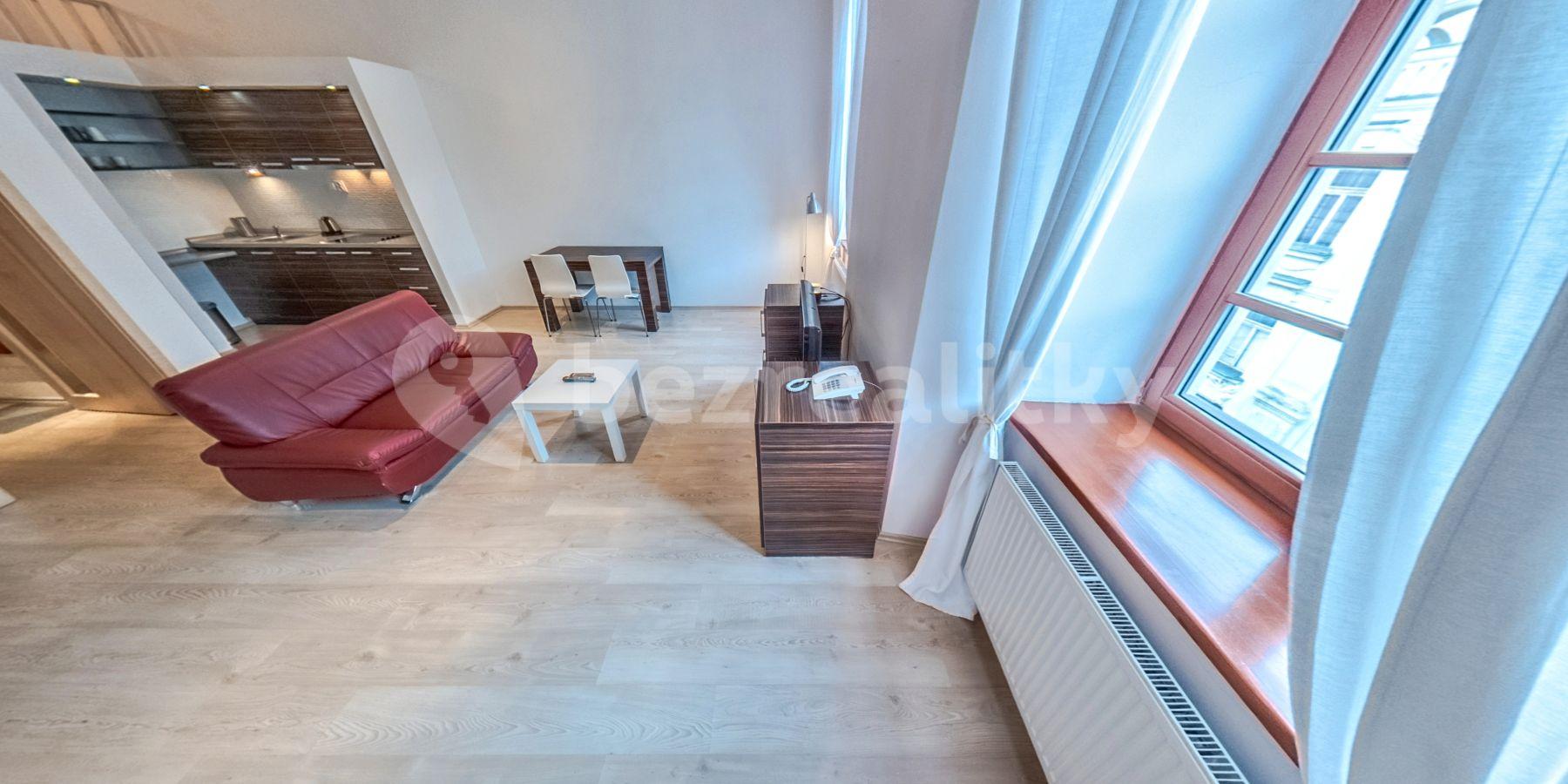 Pronájem bytu 1+kk 50 m², Špitálská, Hradec Králové, Královéhradecký kraj