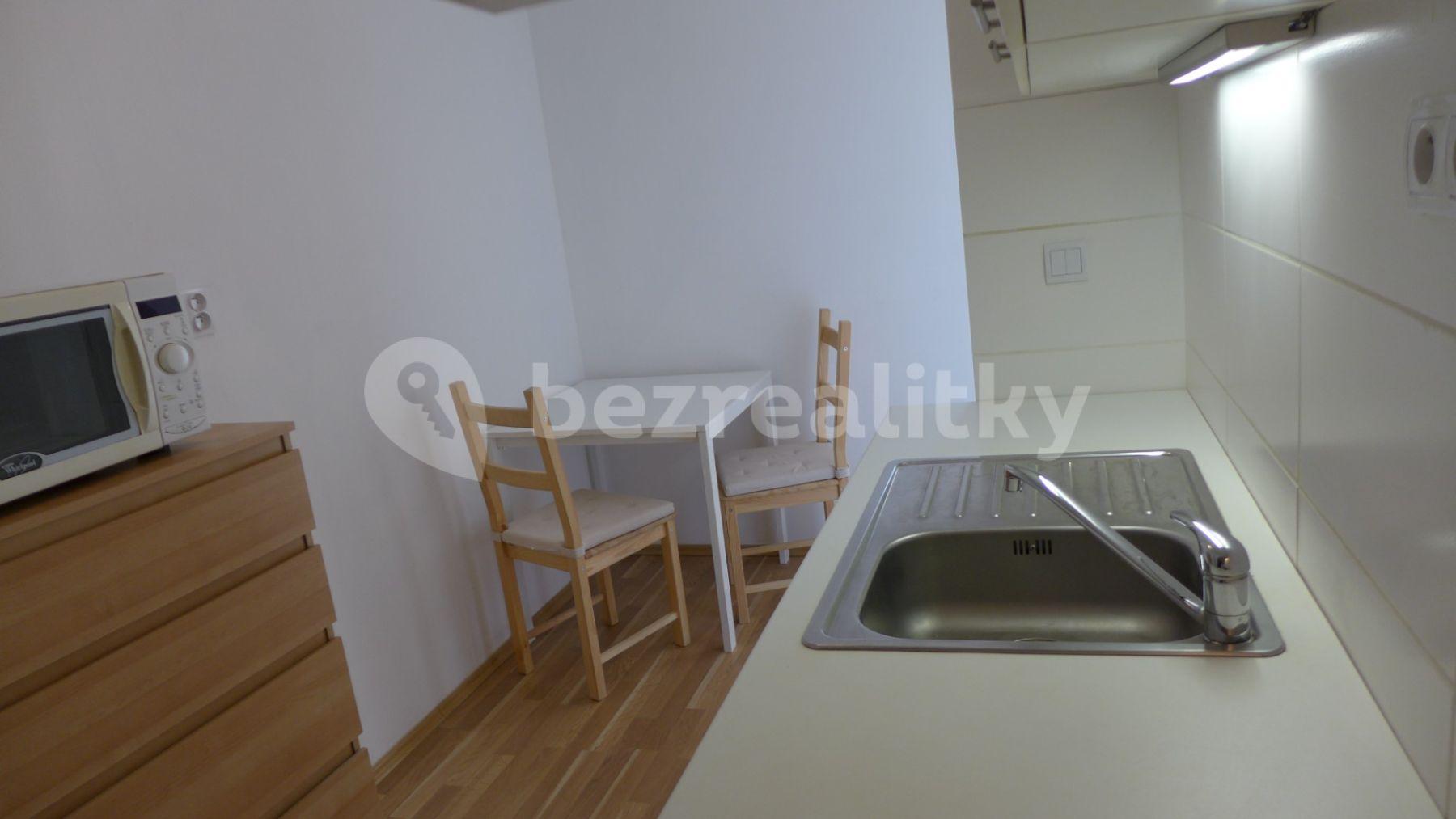 Pronájem bytu 2+1 45 m², Kardašovská, Praha, Praha