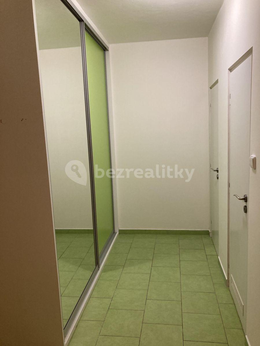 Pronájem bytu 1+1 37 m², Troilova, Praha, Praha