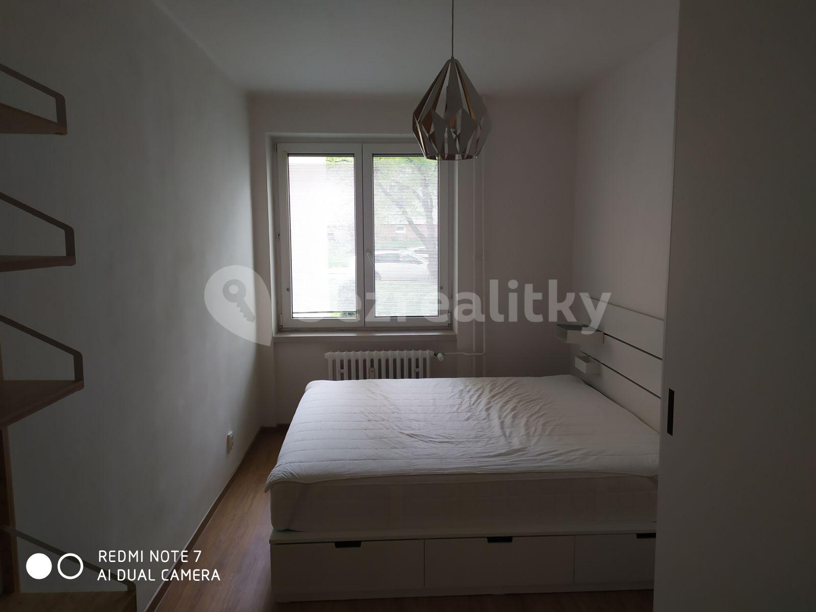 Pronájem bytu 3+kk 74 m², Na okraji, Praha, Praha