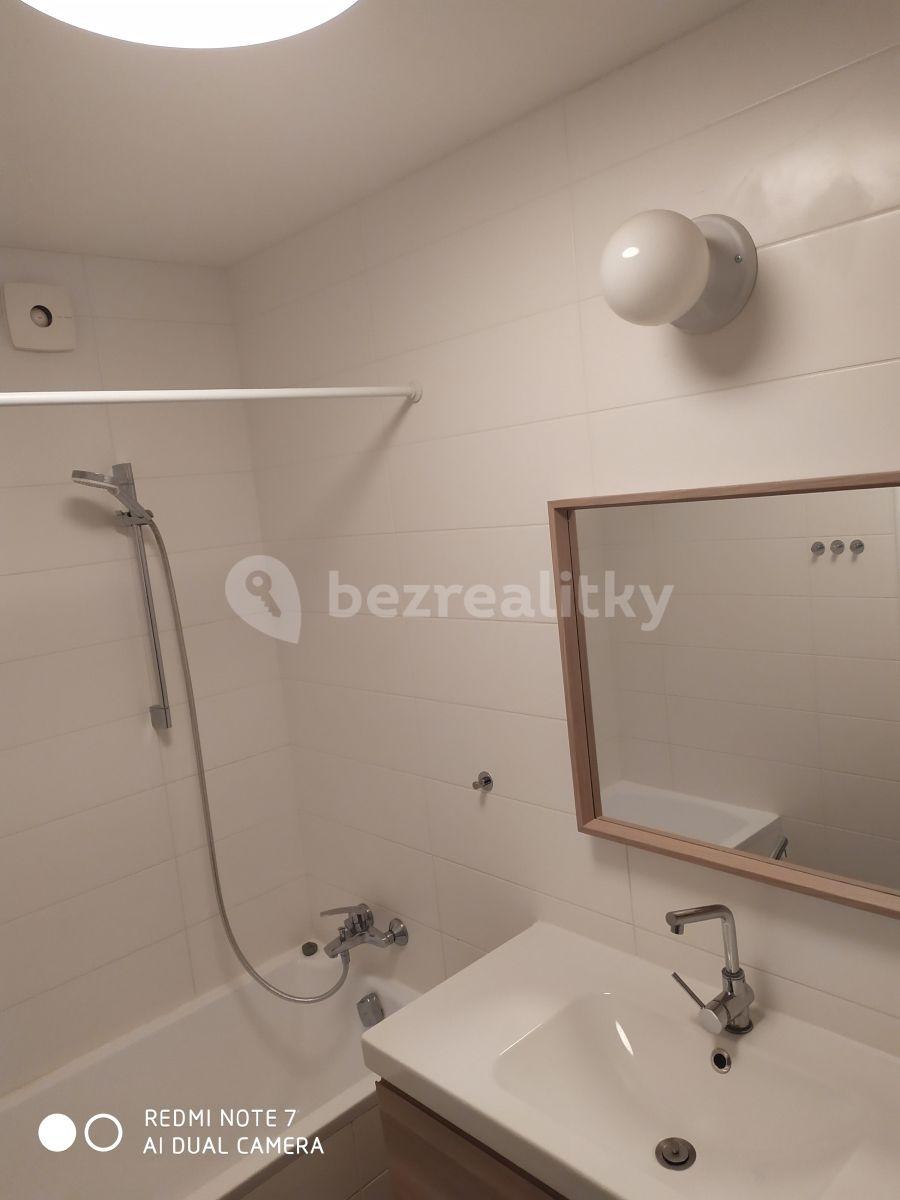 Pronájem bytu 3+kk 74 m², Na okraji, Praha, Praha