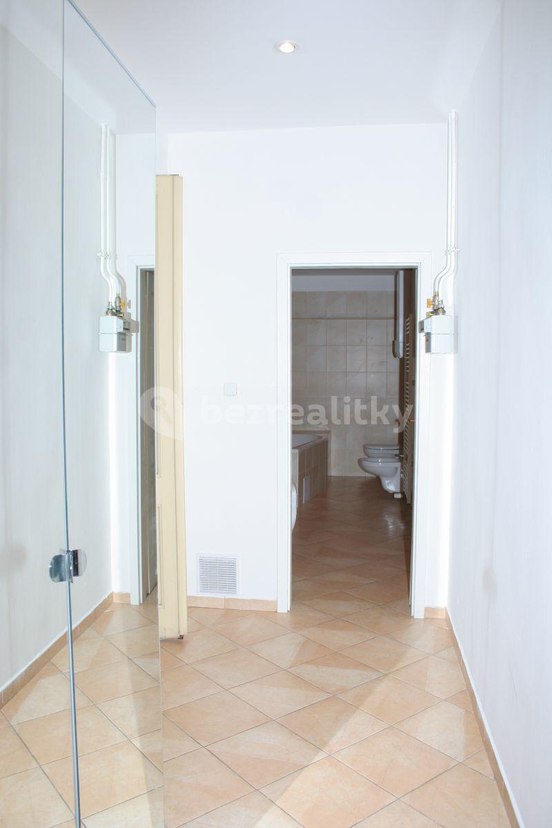 Pronájem bytu 3+1 85 m², Preslova, Praha, Praha