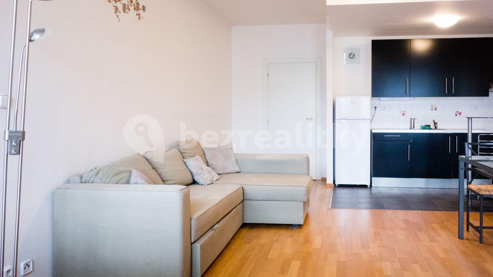 Pronájem bytu Garsoniéra 41 m², Heinemannova, Praha, Praha