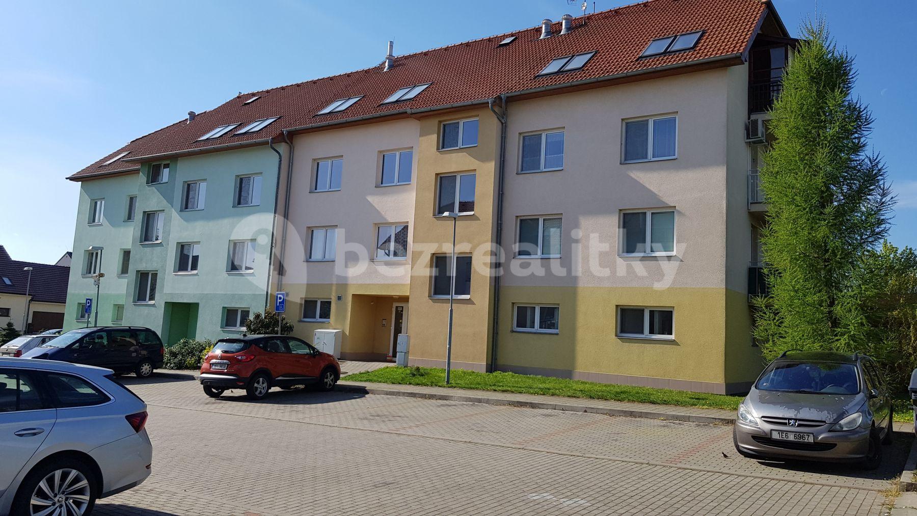 Pronájem bytu 2+1 62 m², Gen. Peřiny, Hustopeče, Jihomoravský kraj