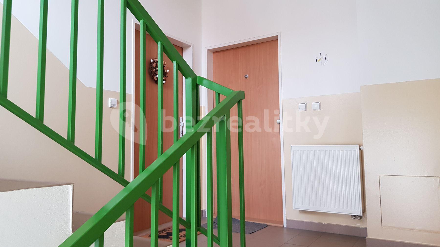 Pronájem bytu 2+1 62 m², Gen. Peřiny, Hustopeče, Jihomoravský kraj