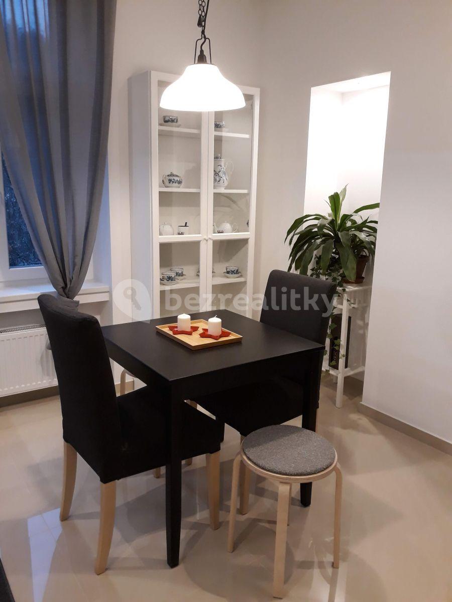 Pronájem bytu 2+kk 54 m², Nuselská, Praha, Praha