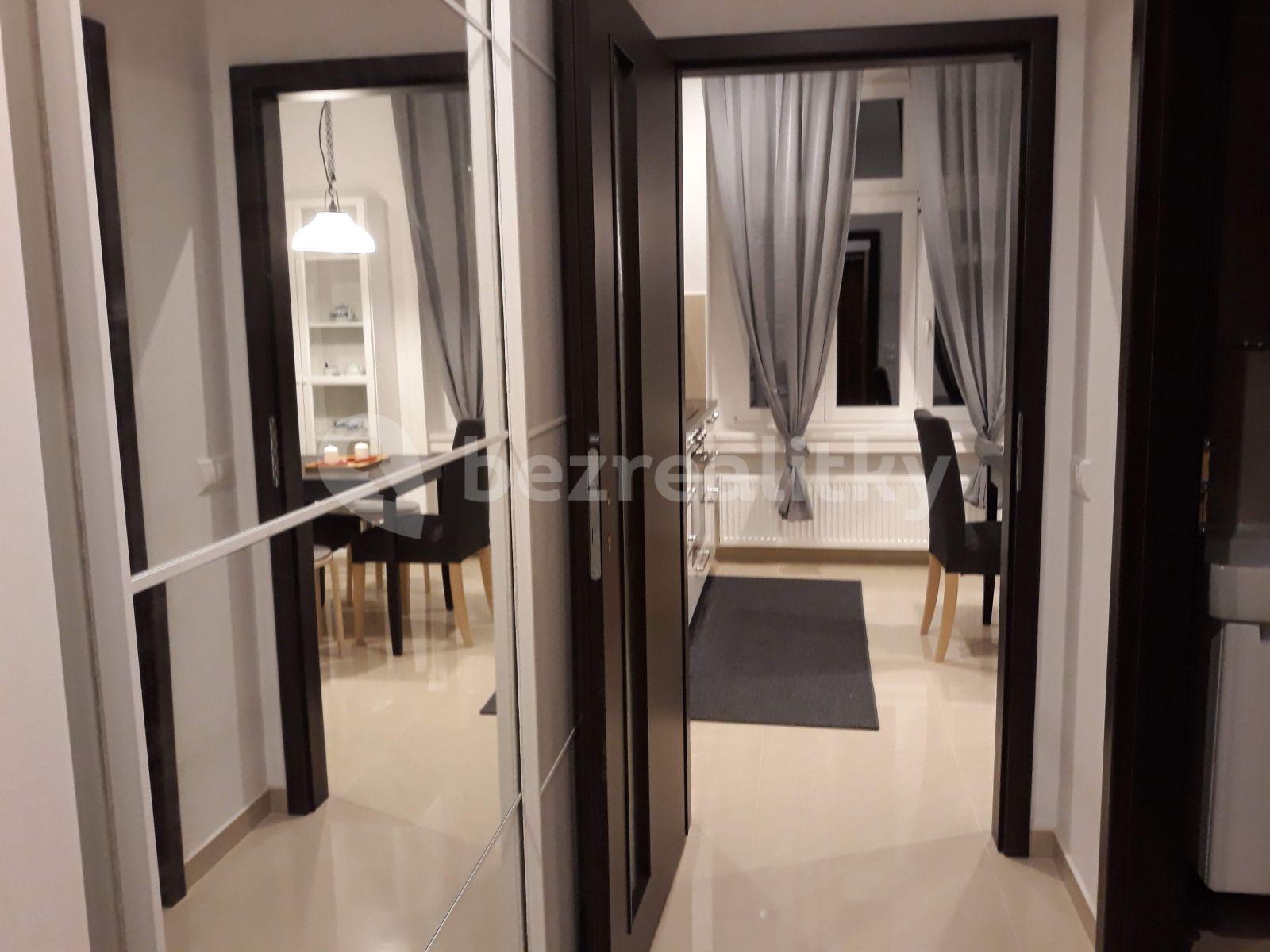 Pronájem bytu 2+kk 54 m², Nuselská, Praha, Praha