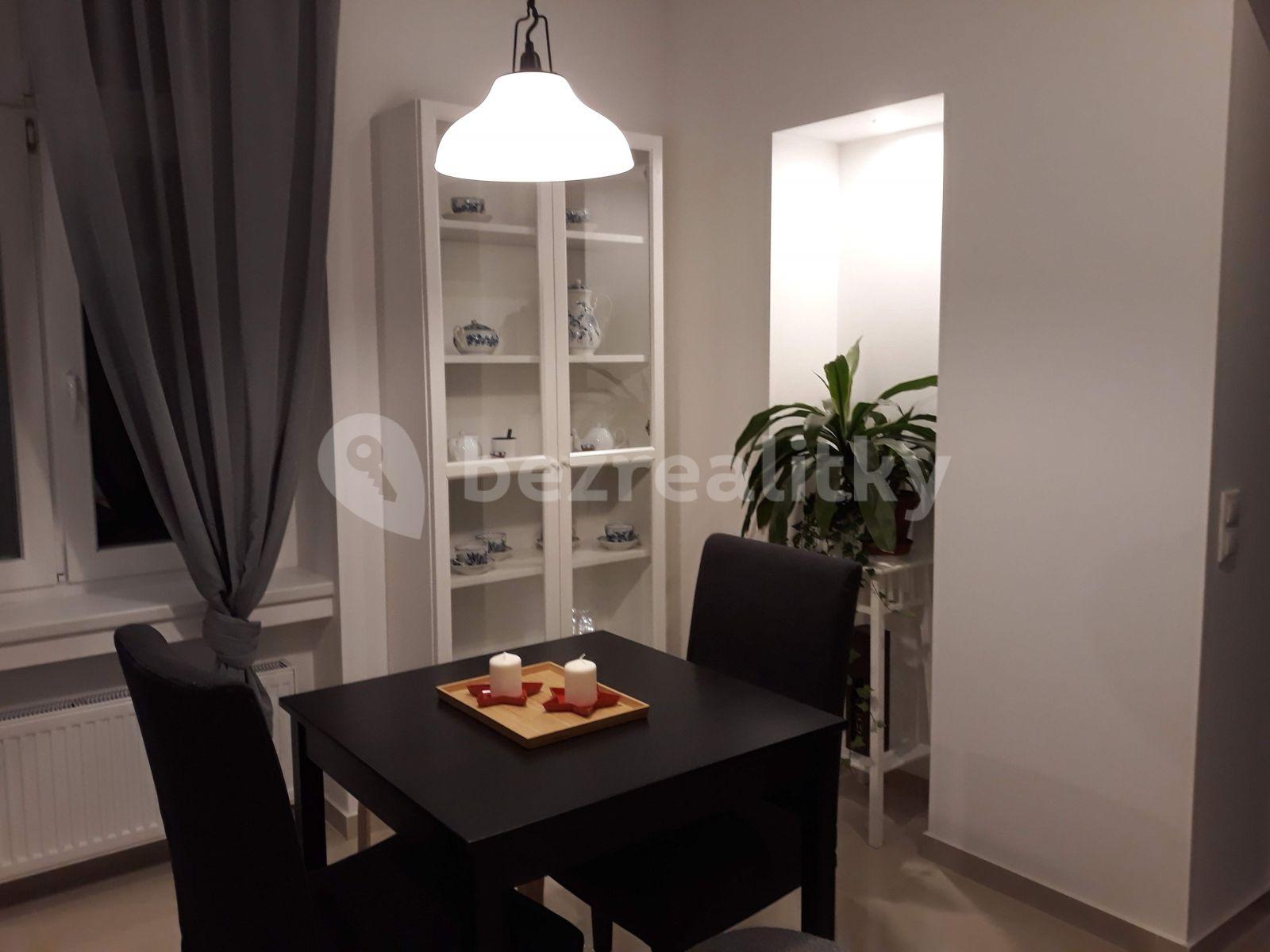 Pronájem bytu 2+kk 54 m², Nuselská, Praha, Praha