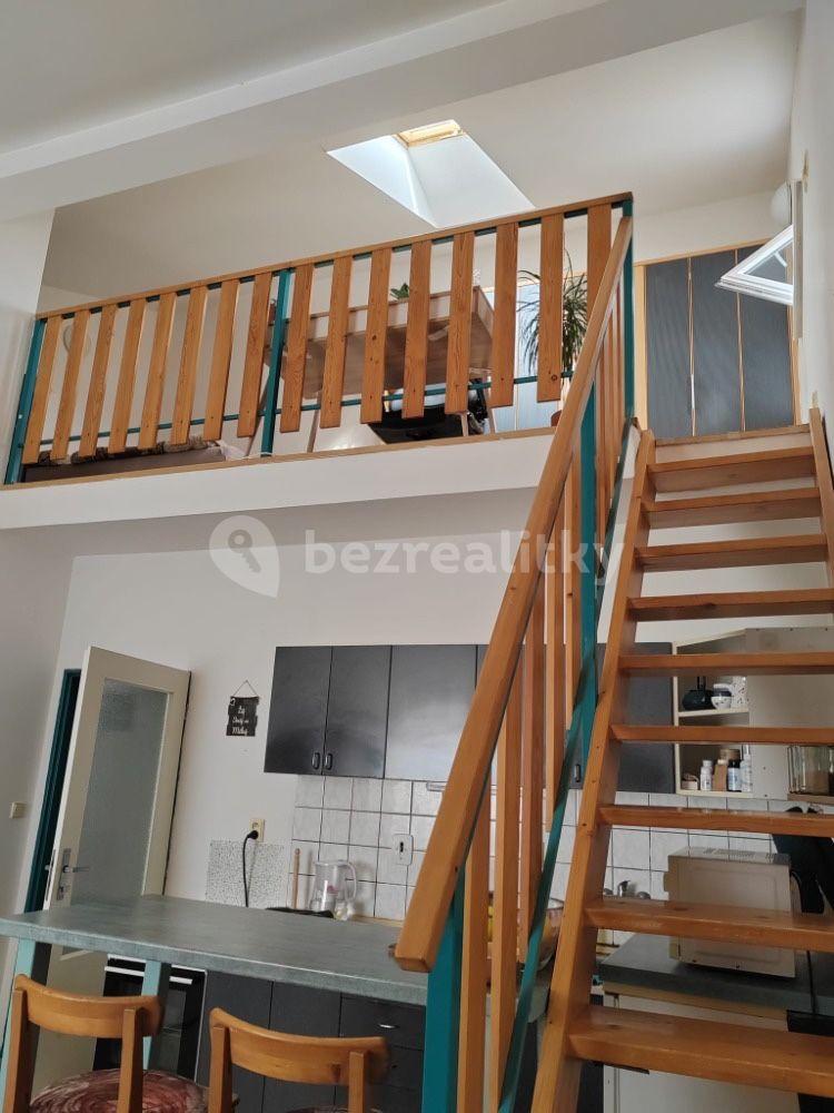 Pronájem bytu 2+kk 50 m², bratří Sapáků, Brno, Jihomoravský kraj