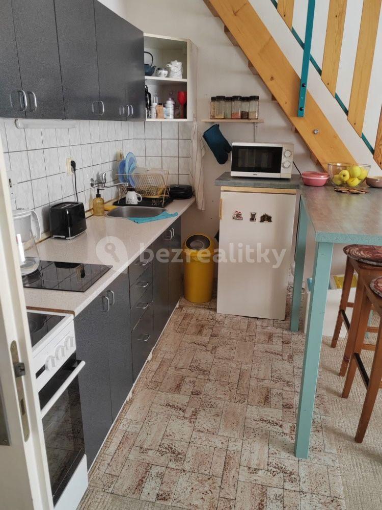 Pronájem bytu 2+kk 50 m², bratří Sapáků, Brno, Jihomoravský kraj