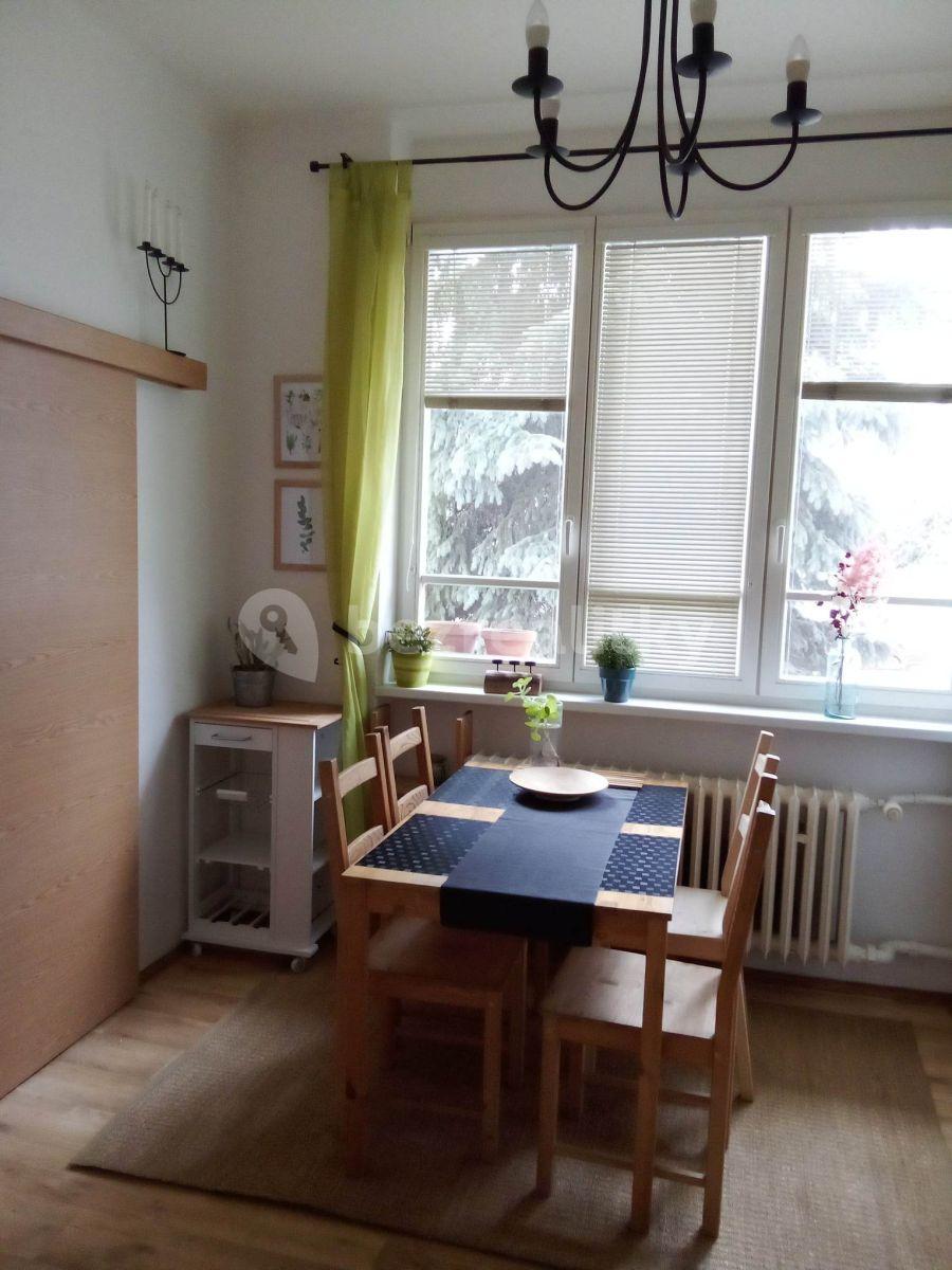 Pronájem bytu 2+kk 40 m², Jičínská, Praha, Praha