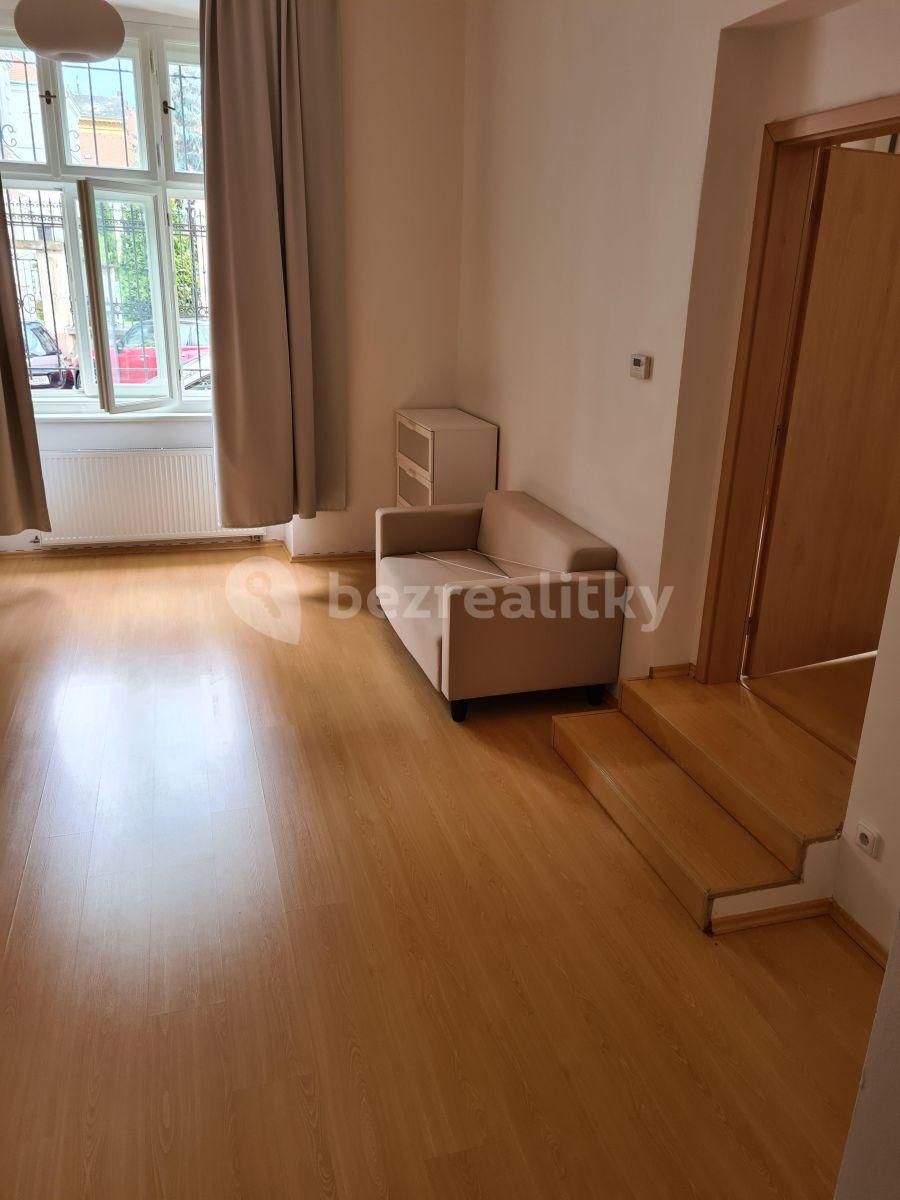 Pronájem bytu 2+1 85 m², Petřínská, Praha, Praha