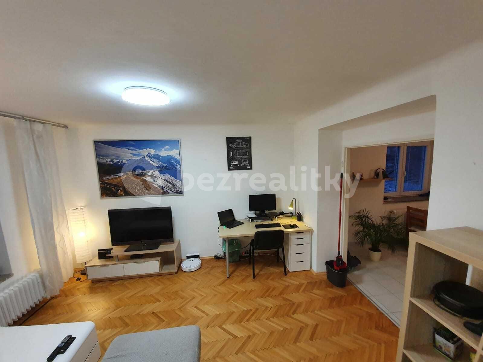 Pronájem bytu 2+1 50 m², Vostrovská, Praha, Praha