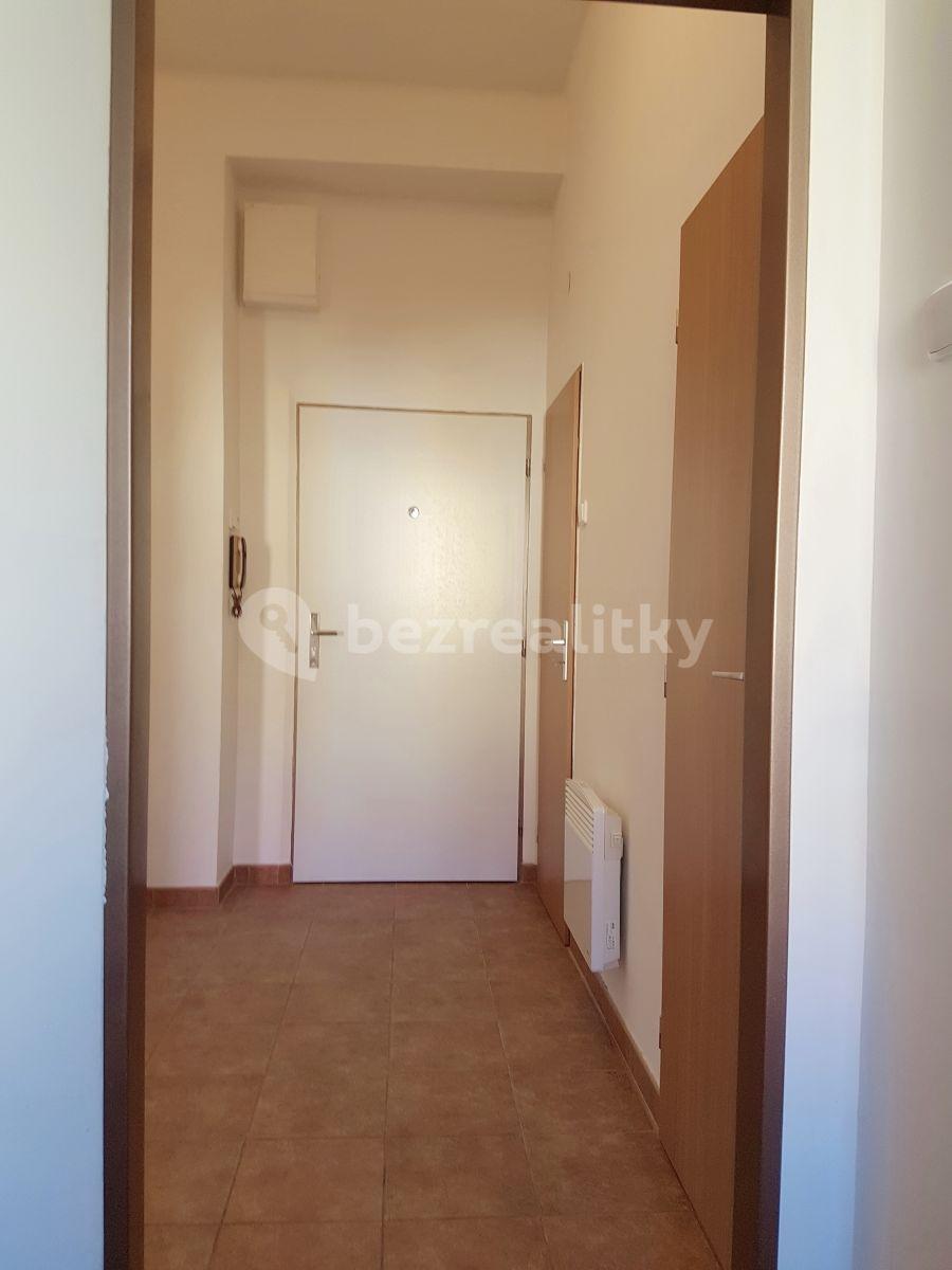 Pronájem bytu 2+1 55 m², Zdařilá, Praha, Praha