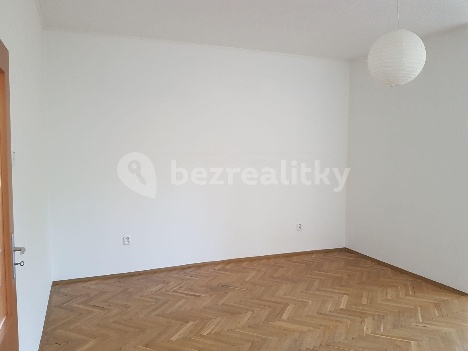 Pronájem bytu 2+1 55 m², Zdařilá, Praha, Praha