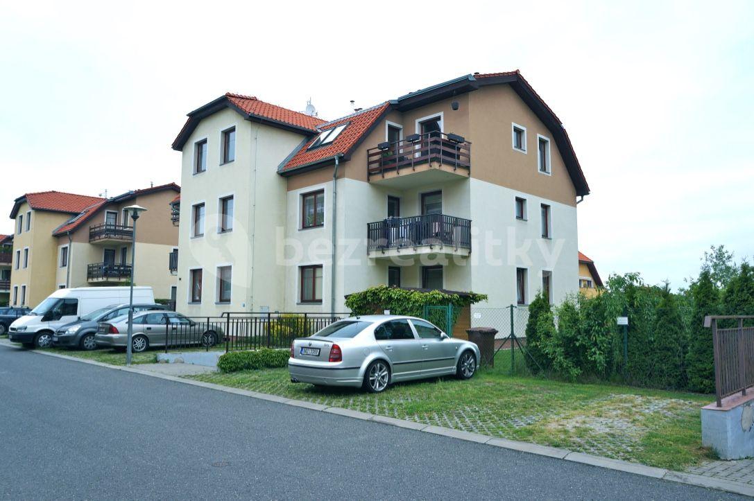 Pronájem bytu 1+kk 35 m², Průběžná, Jesenice, Středočeský kraj