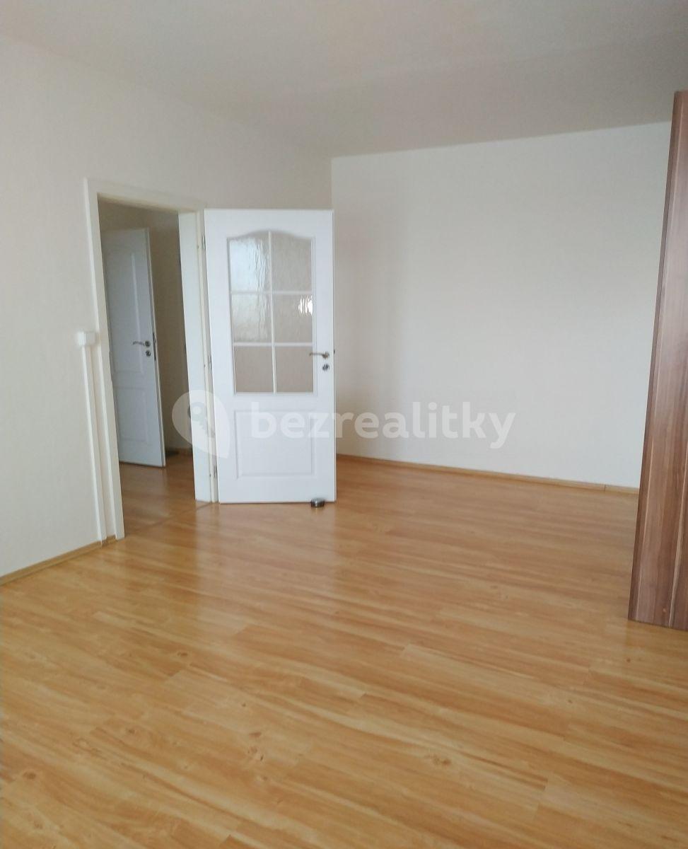 Pronájem bytu 1+1 41 m², Kunětická, Pardubice, Pardubický kraj