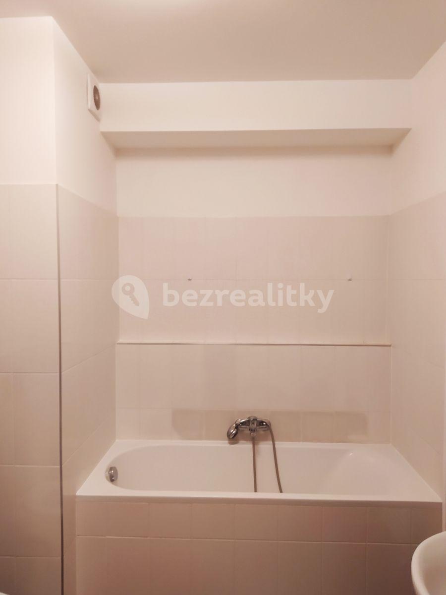 Pronájem bytu 2+kk 56 m², Novostrašnická, Praha, Praha