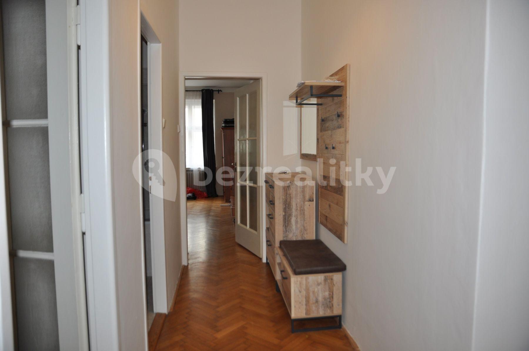 Pronájem bytu 2+kk 68 m², Školská, Praha, Praha