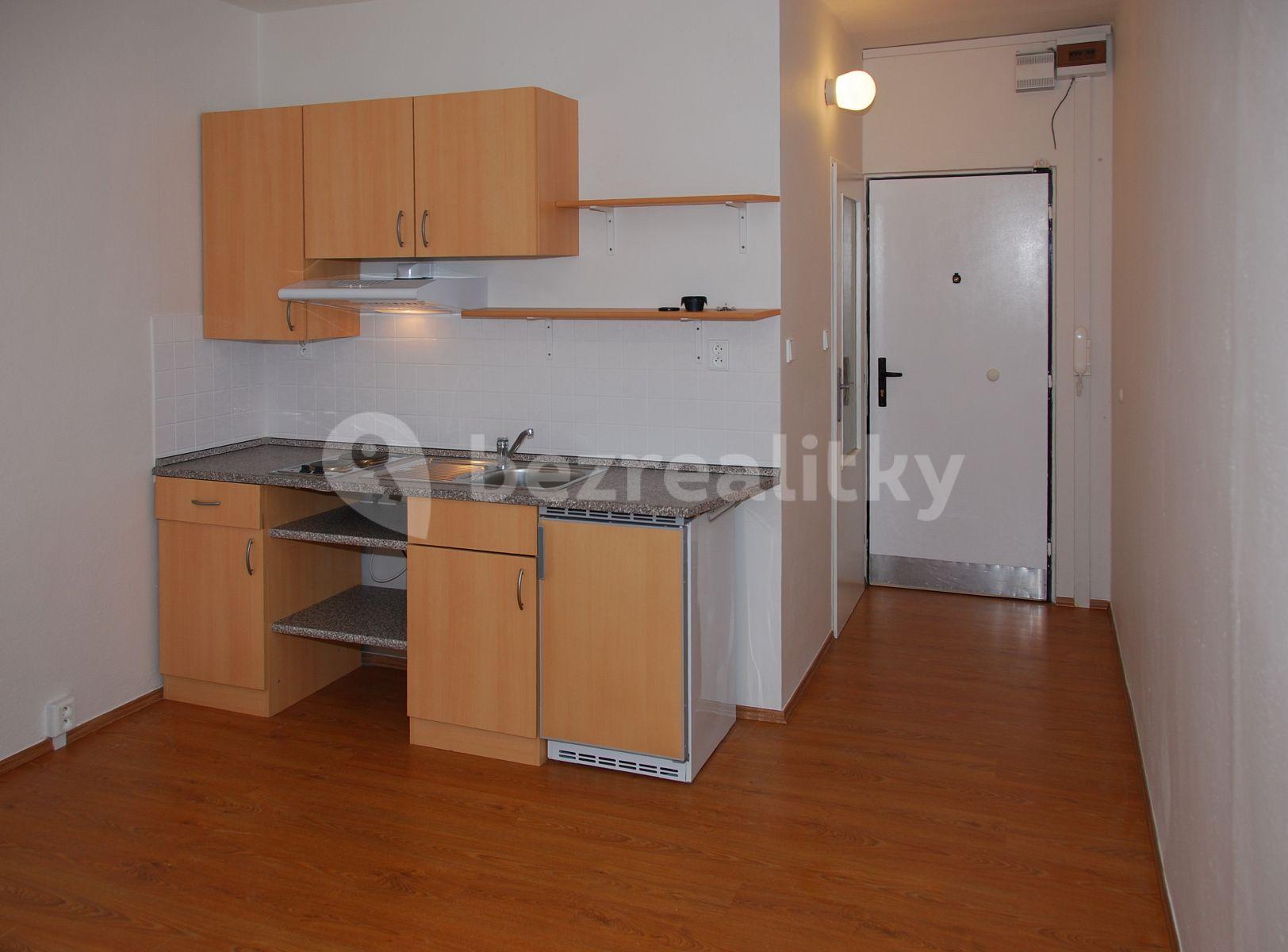 Pronájem bytu 1+kk 25 m², Na Výšině, Jablonec nad Nisou, Liberecký kraj