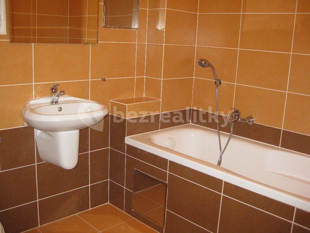 Pronájem bytu 2+kk 58 m², Čestmírova, Praha, Praha