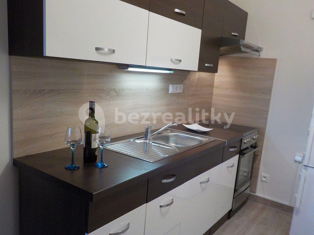 Pronájem bytu Garsoniéra 33 m², Janovská, Praha, Praha