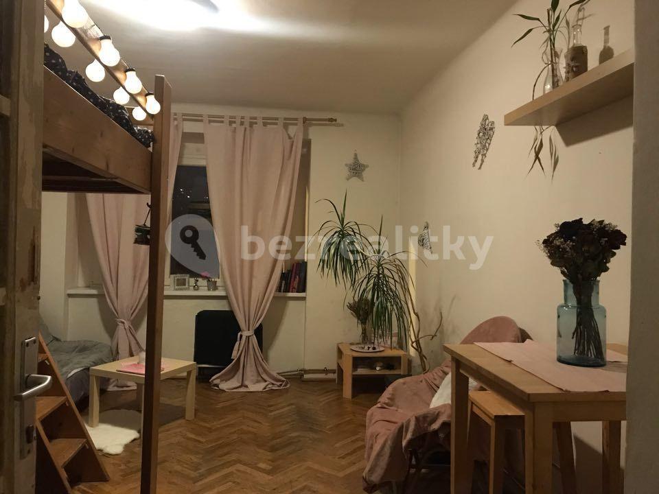 Pronájem bytu 1+kk 26 m², Kolbenova, Praha, Praha