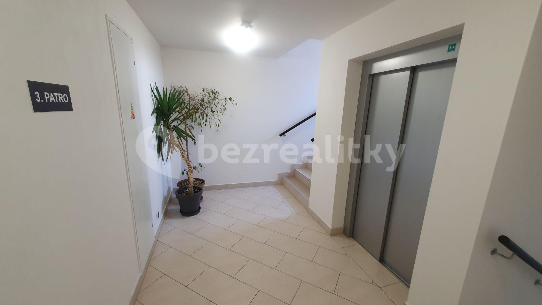 Pronájem bytu 3+kk 103 m², Sazovická, Praha, Praha