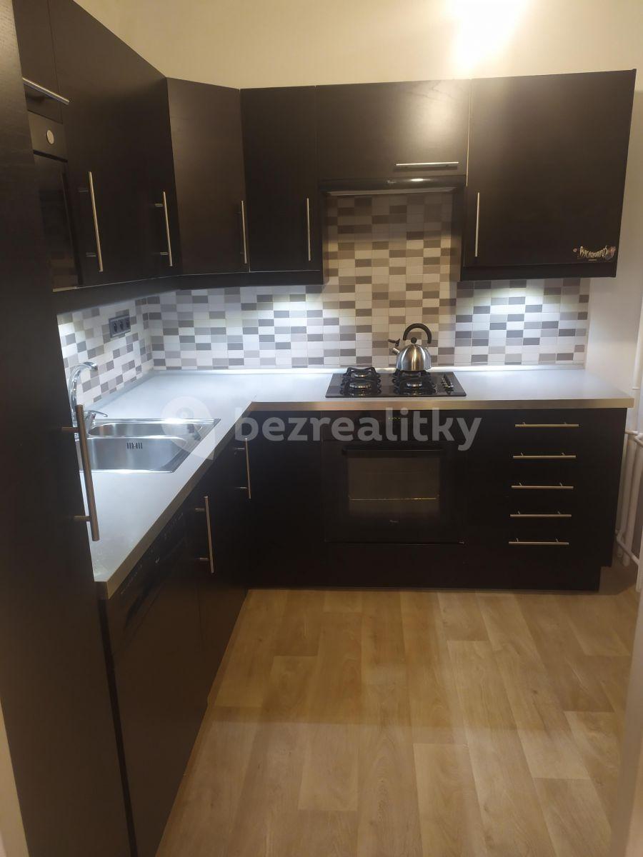 Prodej bytu 3+1 60 m², K Zastávce, Praha, Praha