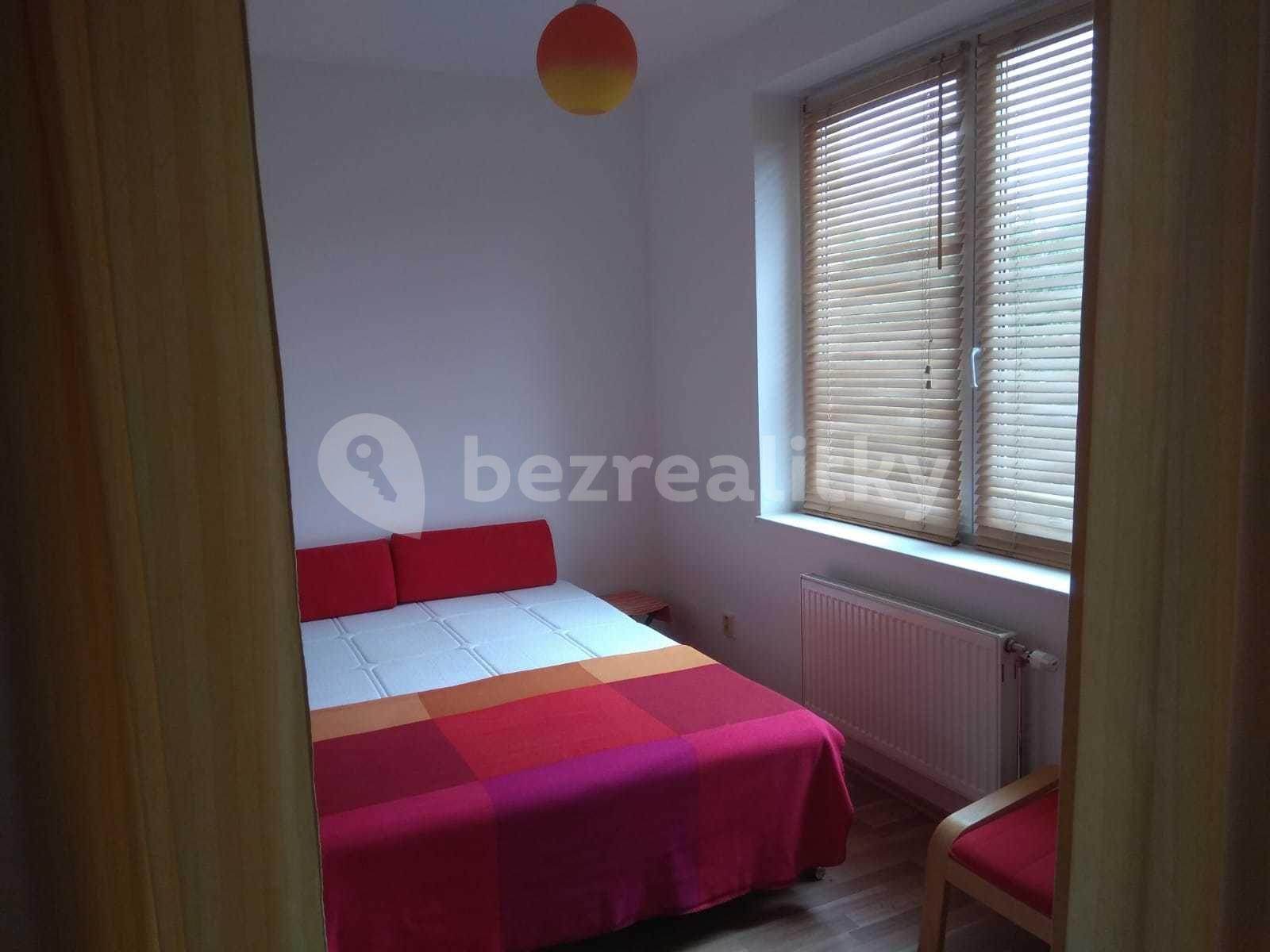 Pronájem bytu 1+1 54 m², Praha, Praha