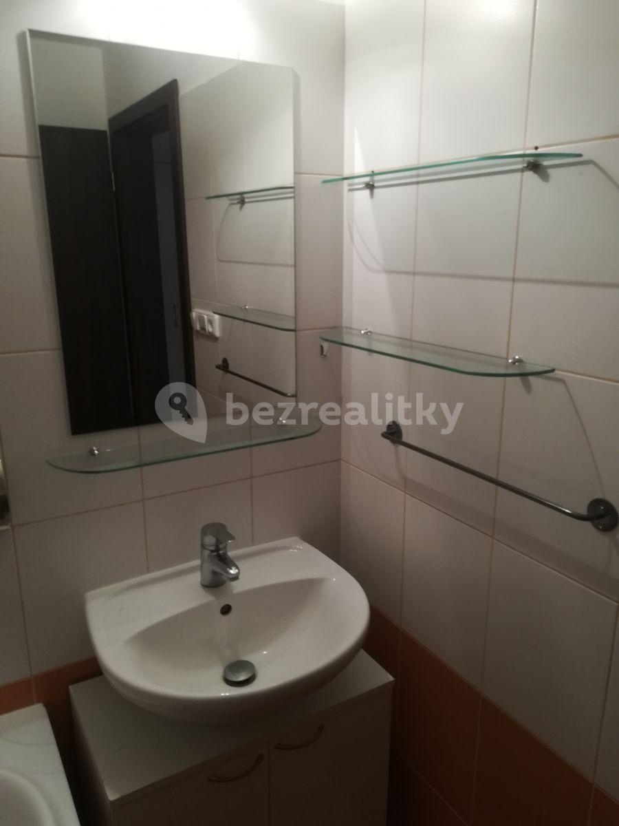 Pronájem bytu 2+kk 60 m², nám. 1. máje, Chotěšov, Plzeňský kraj