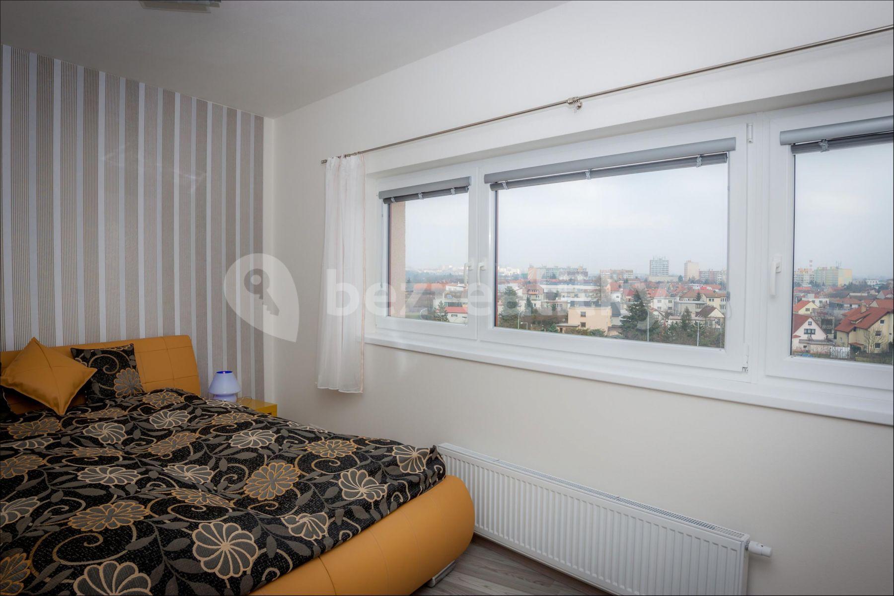 Pronájem bytu 2+kk 68 m², Freiwaldova, Praha, Praha