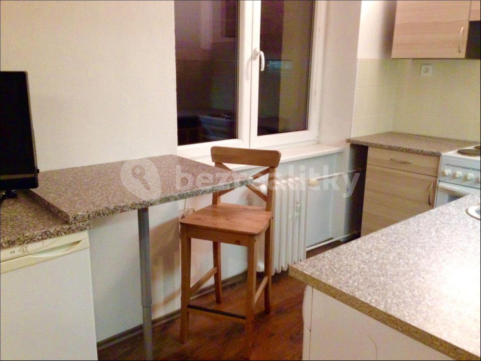 Pronájem bytu 1+kk 27 m², Pionýrů, Ústí nad Labem, Ústecký kraj