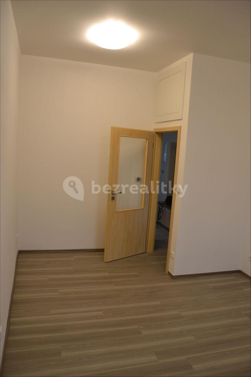 Pronájem bytu 1+1 30 m², Florianova, Brno, Jihomoravský kraj