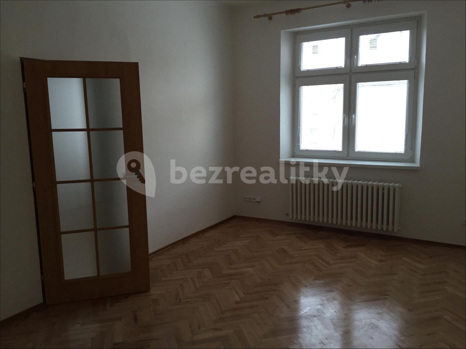 Pronájem bytu 2+1 60 m², Na Hroudě, Praha, Praha