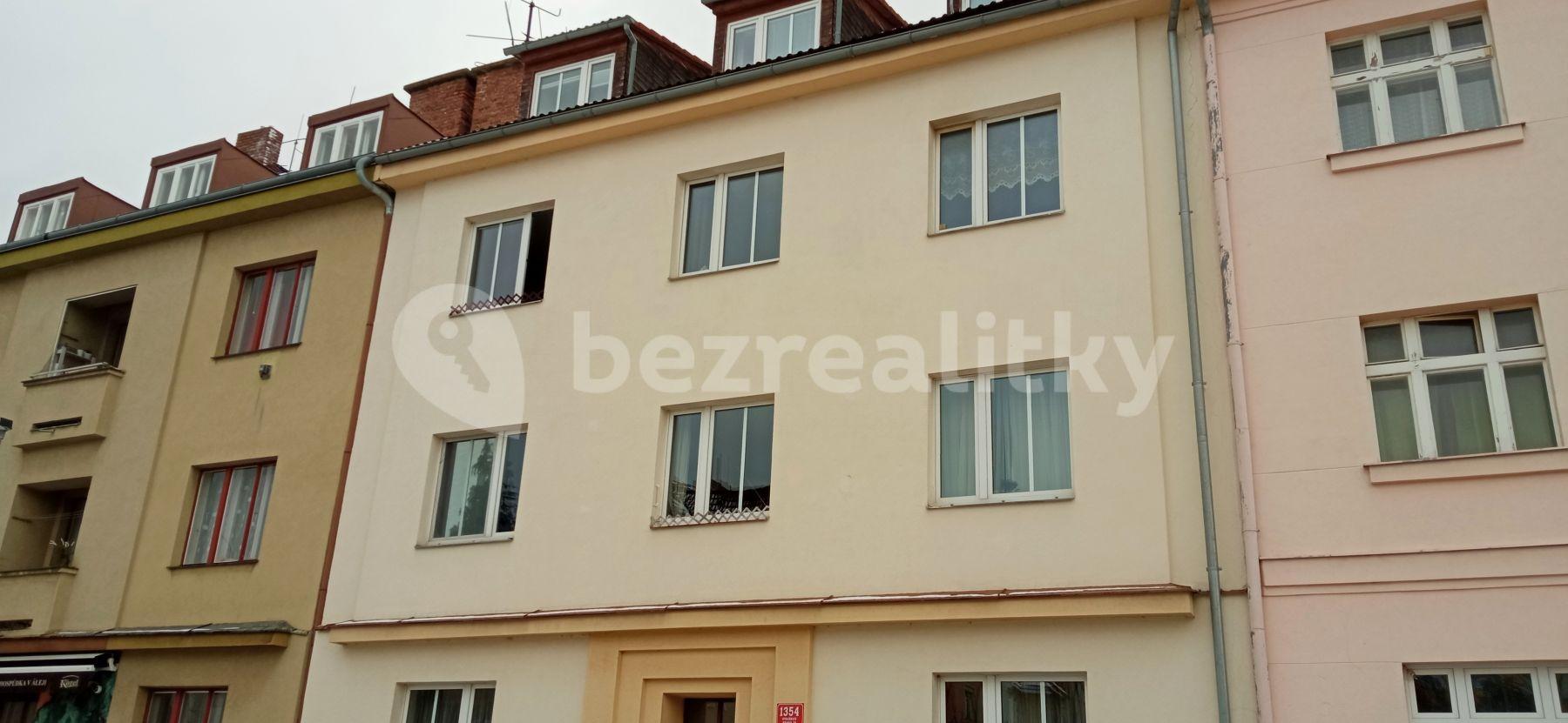 Pronájem bytu 2+kk 47 m², Kounická, Praha, Praha