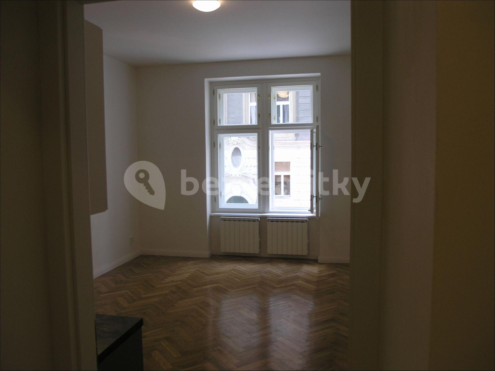 Pronájem bytu 1+kk 34 m², Šimáčkova, Praha, Praha