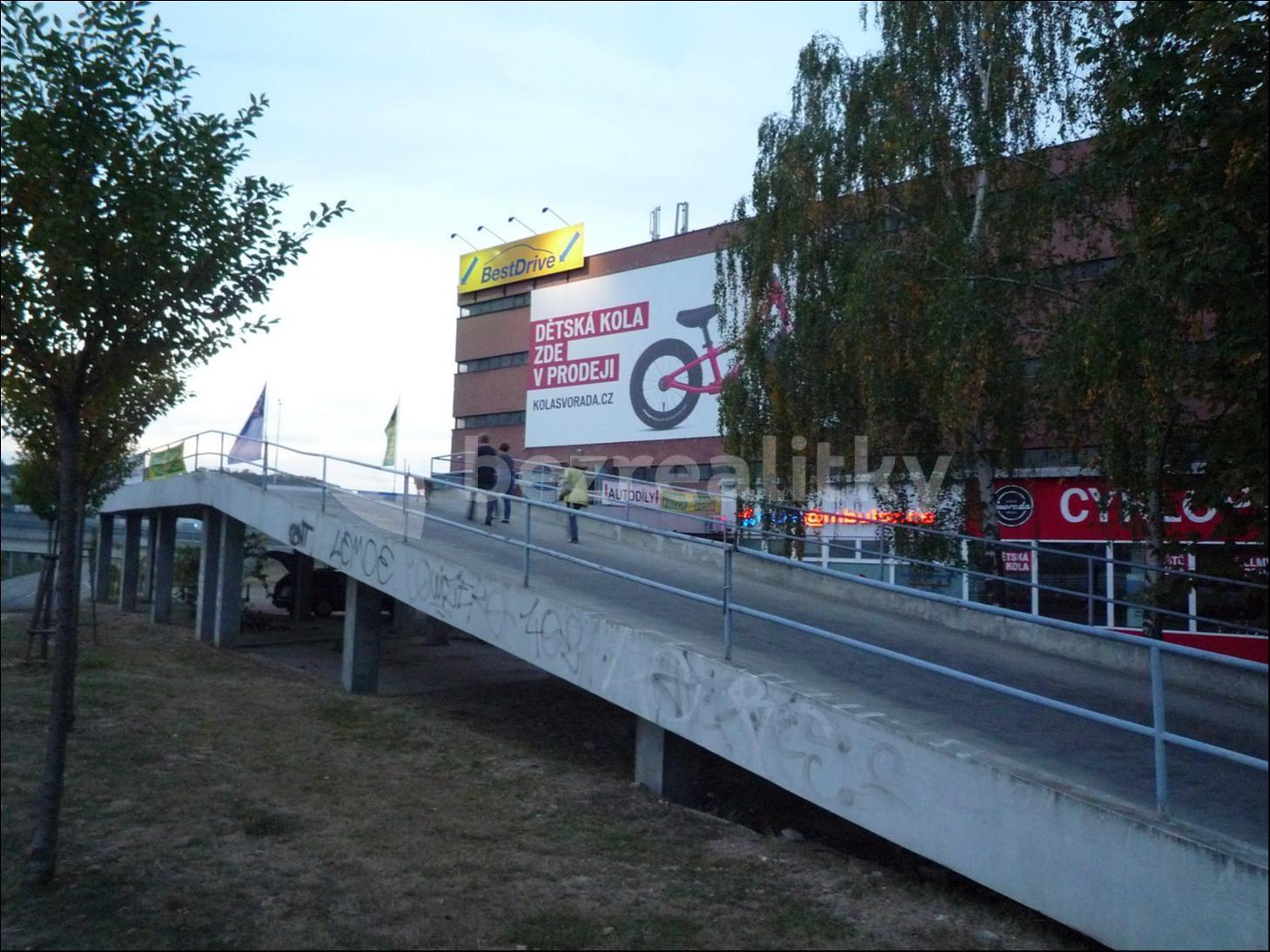 Pronájem garáže 13 m², Herčíkova, Brno, Jihomoravský kraj