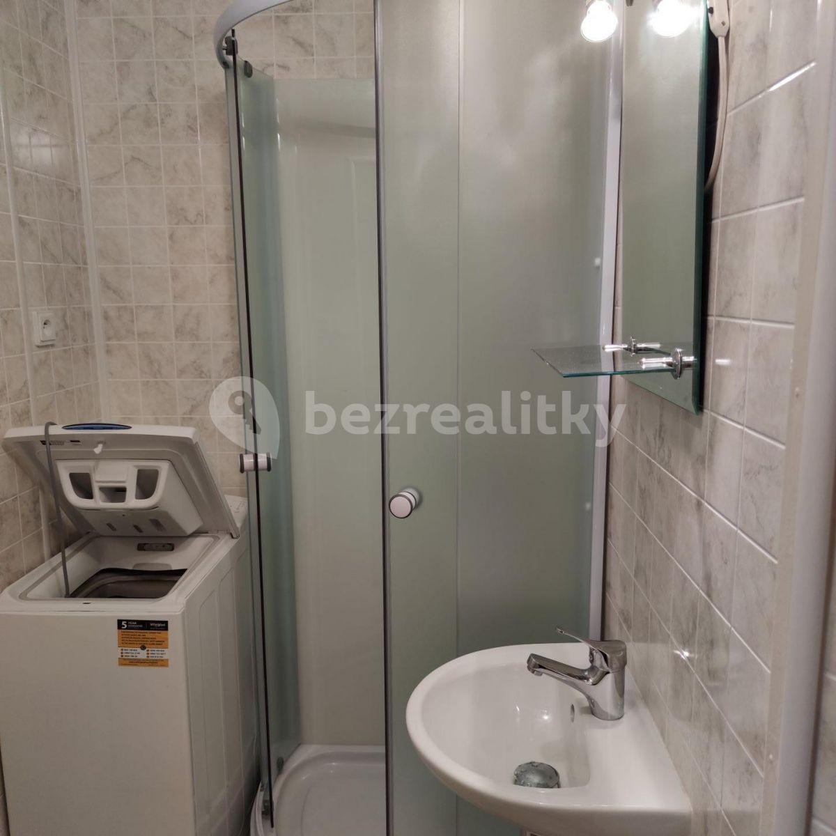 Pronájem bytu 2+kk 42 m², Přímětická, Praha, Praha