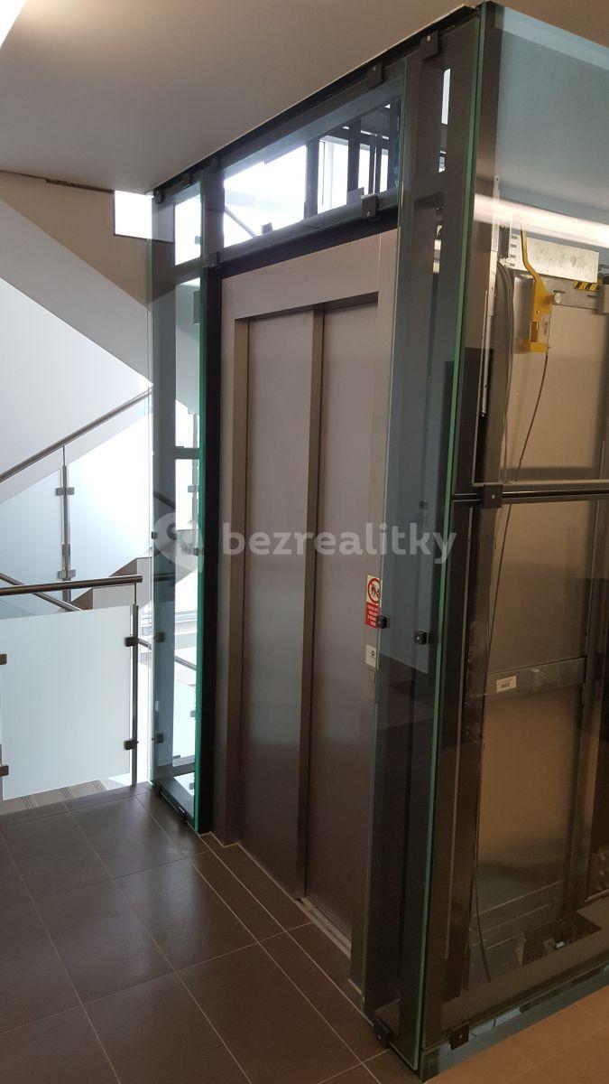 Pronájem bytu 2+kk 63 m², Na zlatě, Praha, Praha