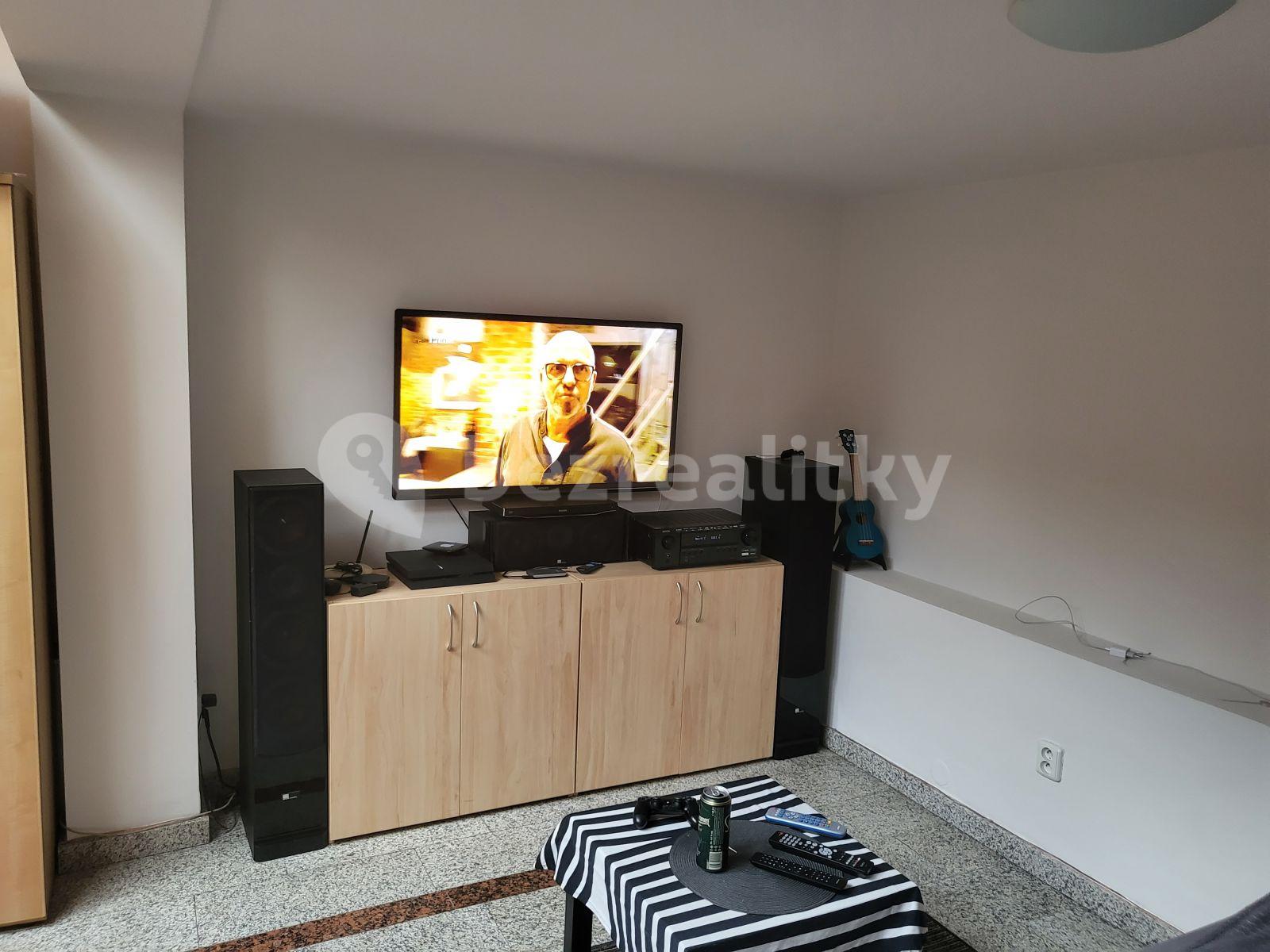 Pronájem bytu 1+1 45 m², Říčany, Středočeský kraj