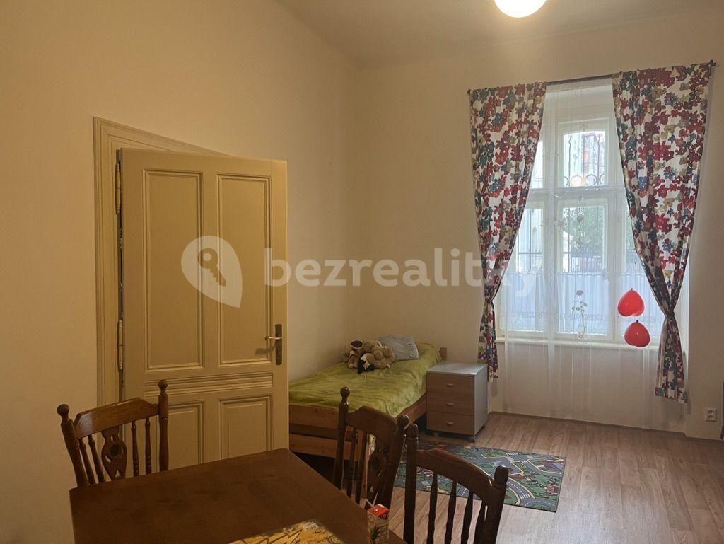 Pronájem bytu 2+kk 50 m², Křižíkova, Praha, Praha