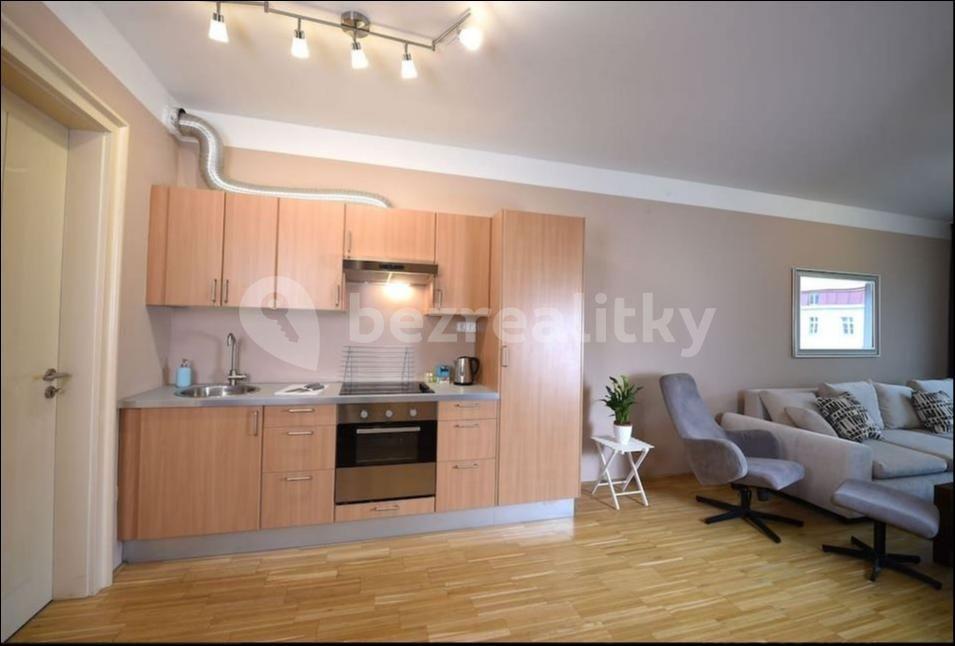 Pronájem bytu 2+kk 77 m², Rohanské nábřeží, Praha, Praha