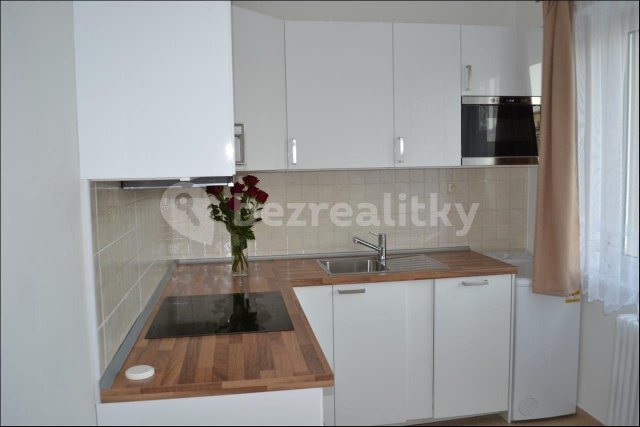 Pronájem bytu 1+1 32 m², náměstí Na Balabence, Praha, Praha