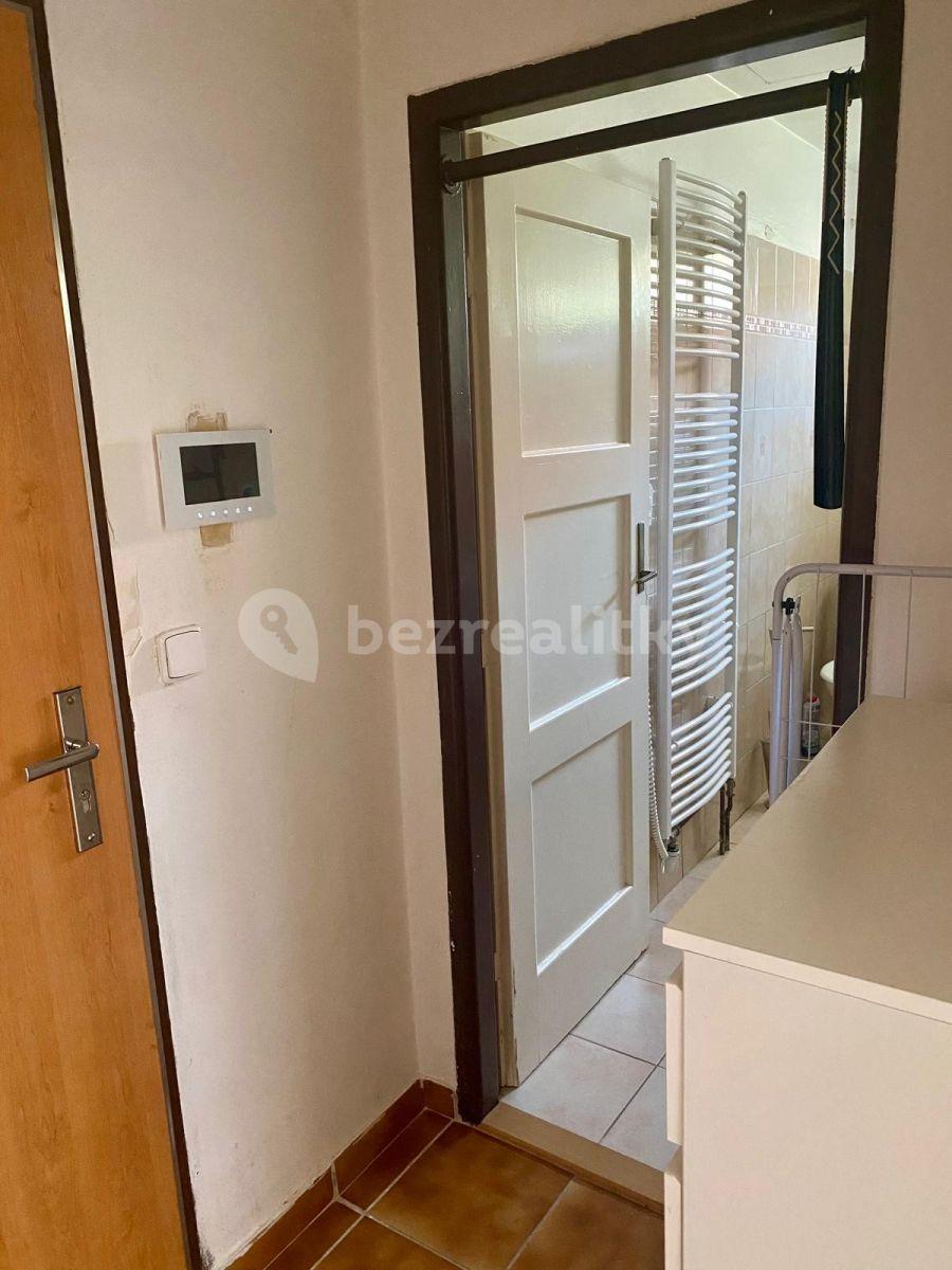 Pronájem bytu 2+kk 42 m², Humpolecká, Praha, Praha